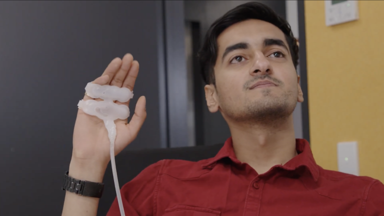 PneuMa: Designing Pneumatic Bodily Extensions for Supporting Movement in Everyday Life