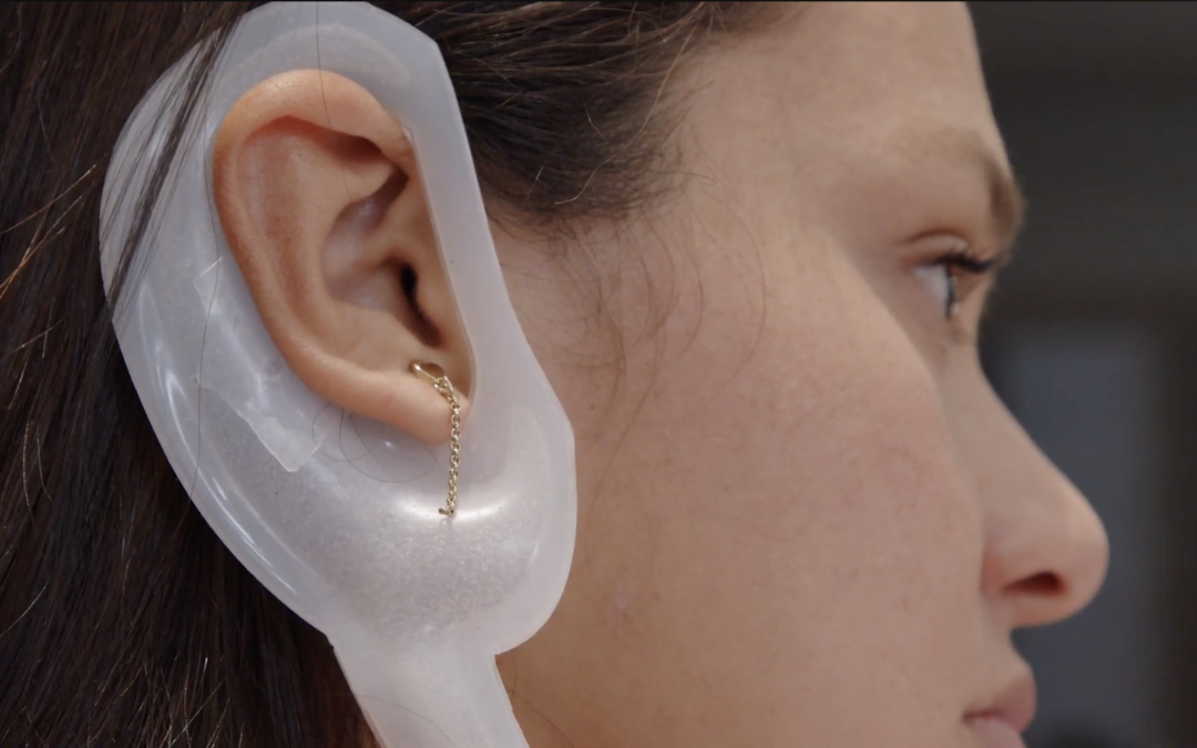 PneuMa: Designing Pneumatic Bodily Extensions for Supporting Movement in Everyday Life